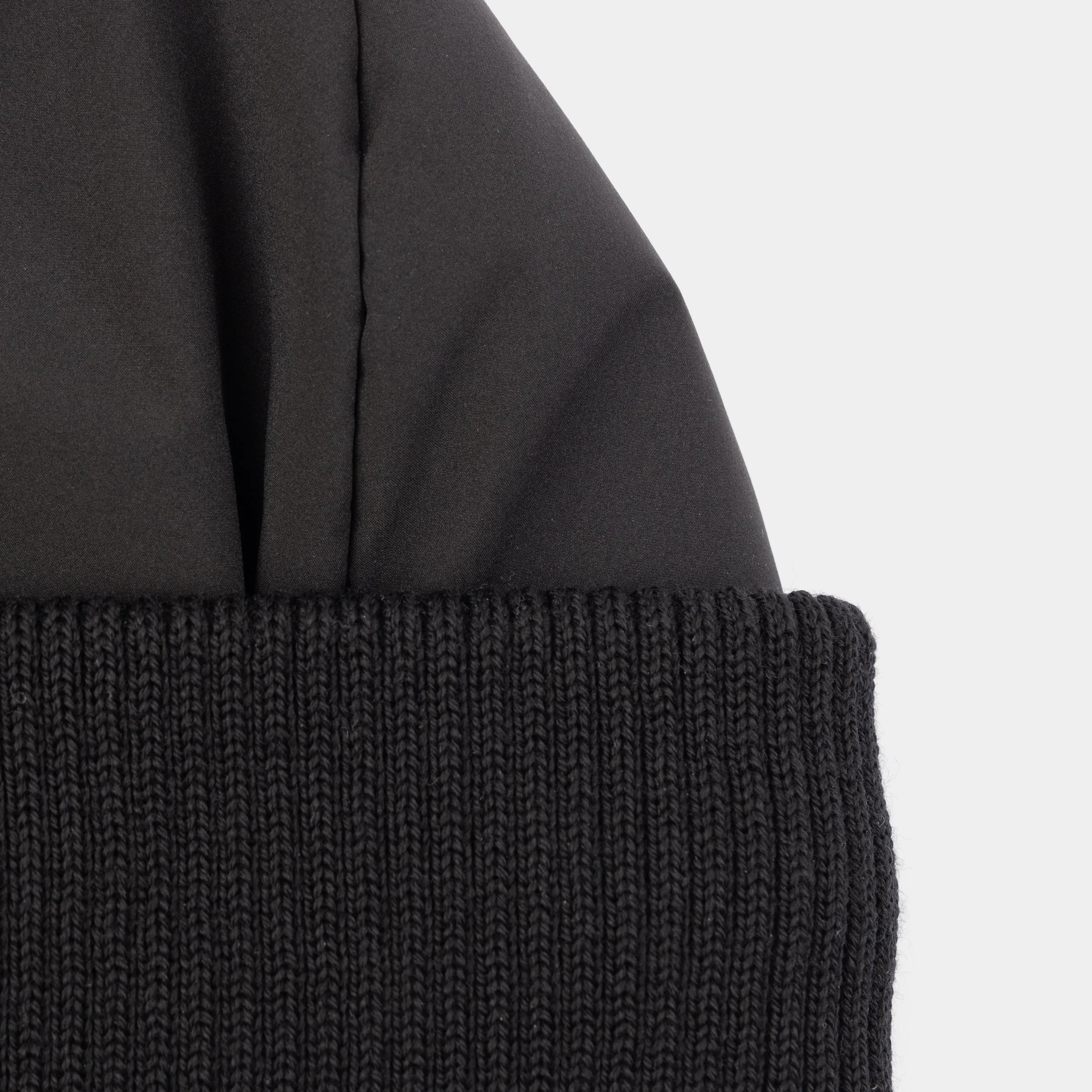 Airlite Down Padded Beanie