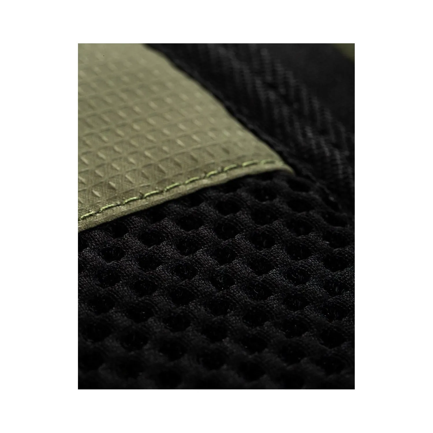 Creatures Fish Double Military Black
