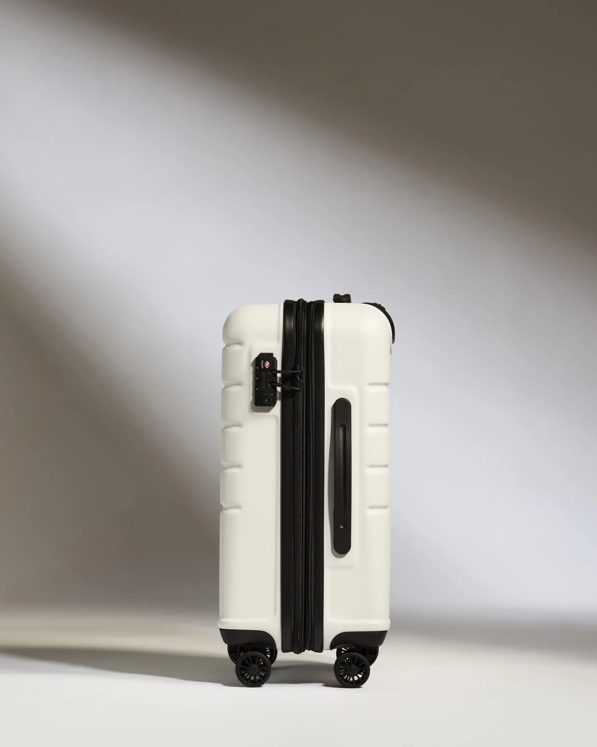 Expandable Carry-on Luggage in Arctic Grey - Logo