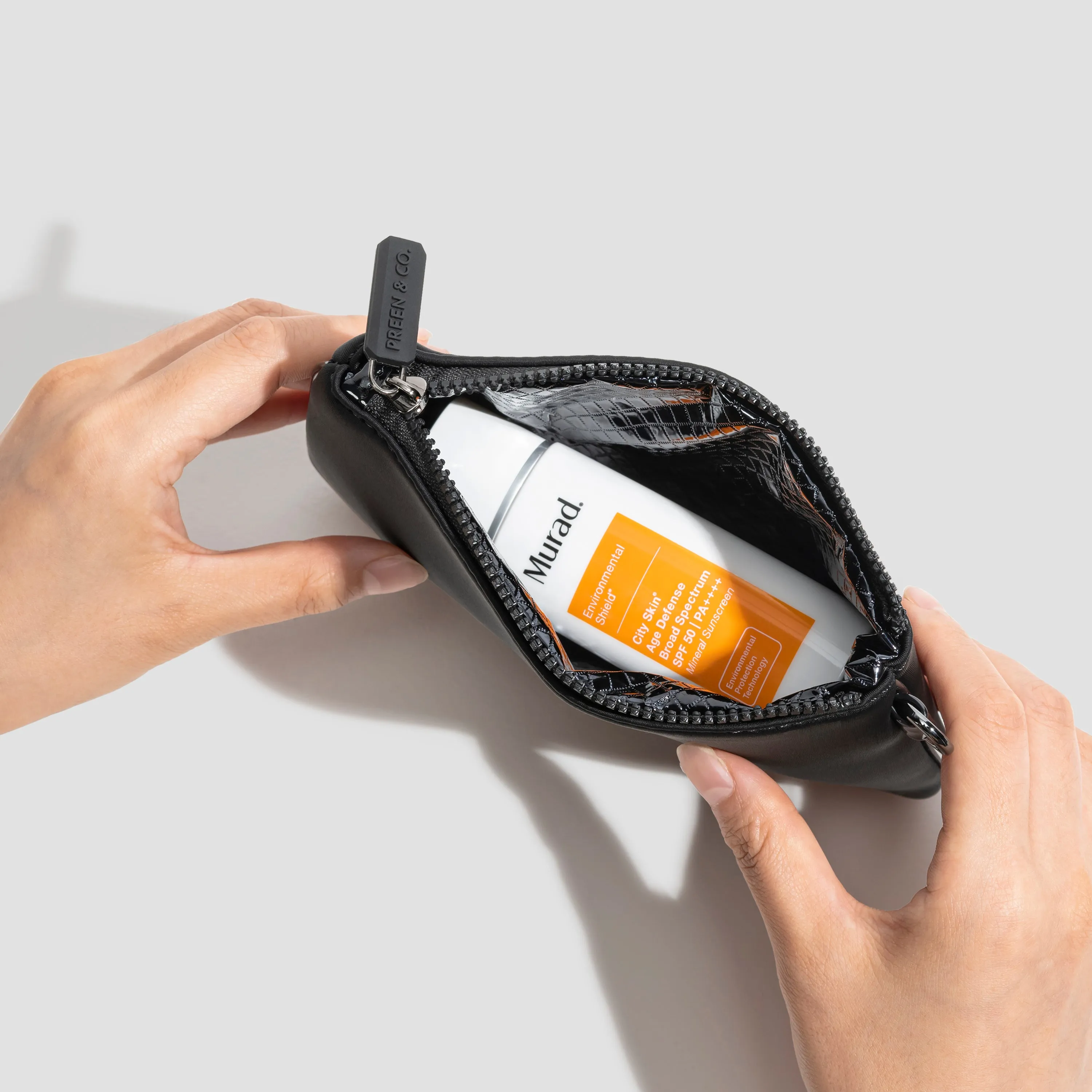 Heat Resistant Makeup Pouch (Black)