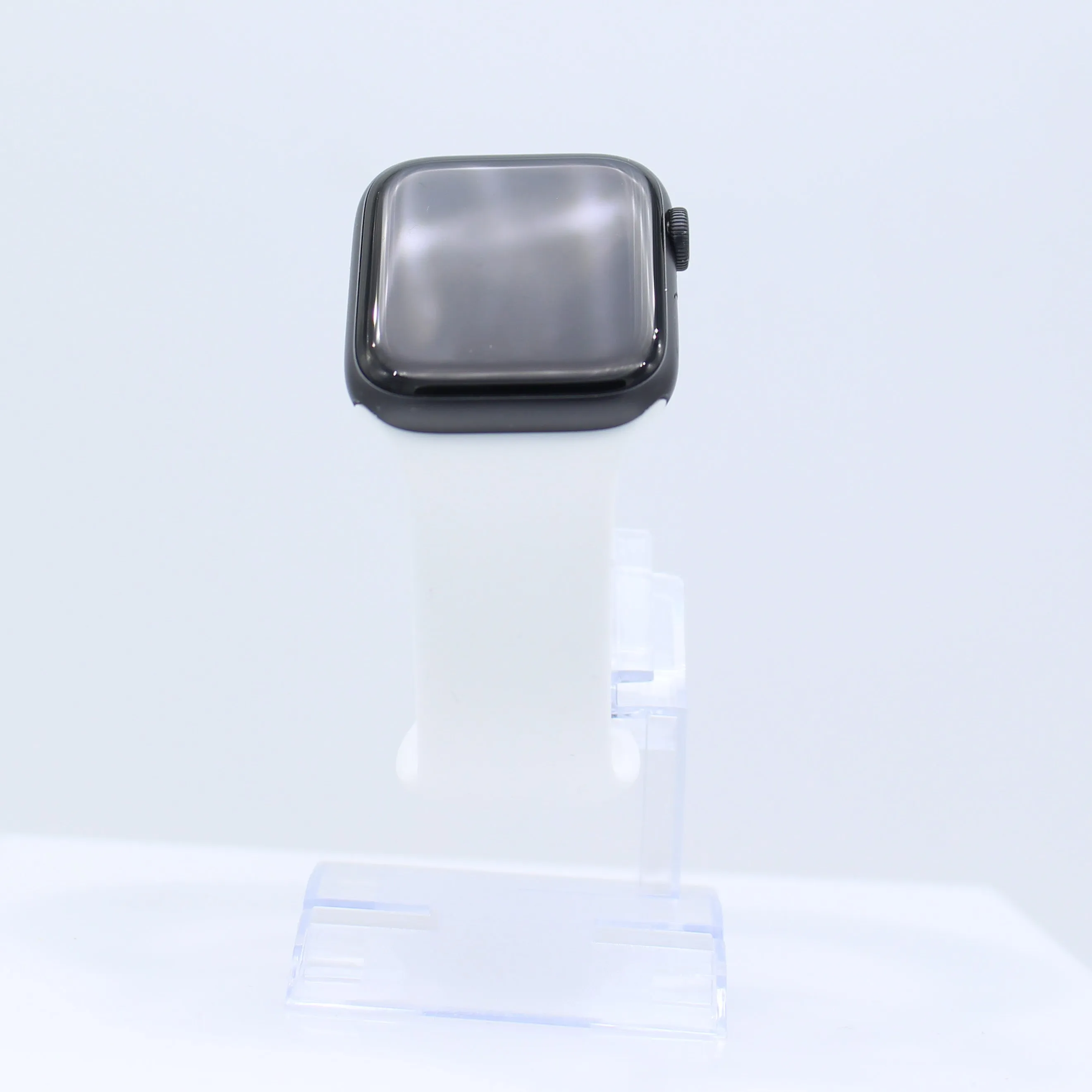Mirrored F Engraved Band