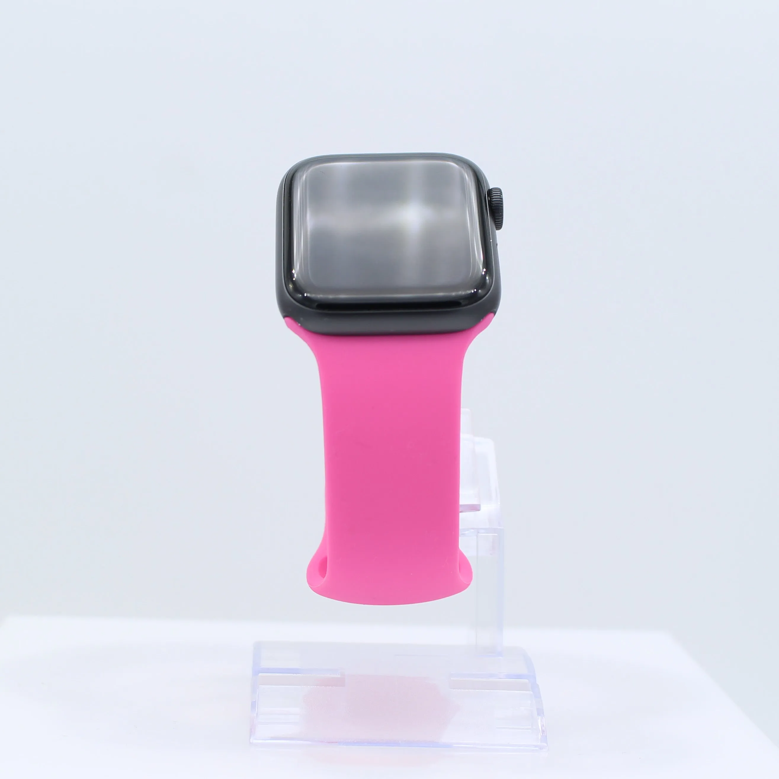 Mirrored F Engraved Band