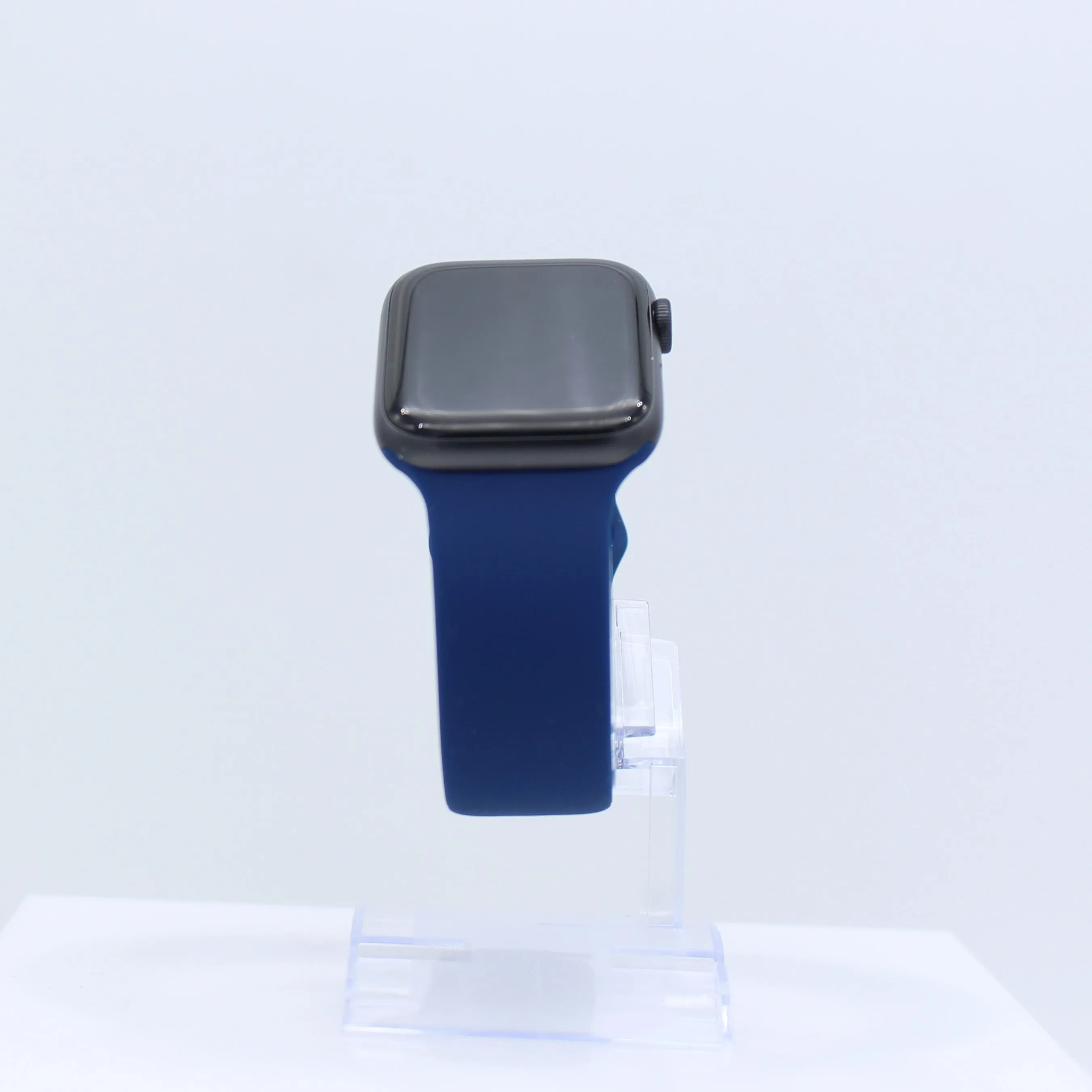 Mirrored F Engraved Band