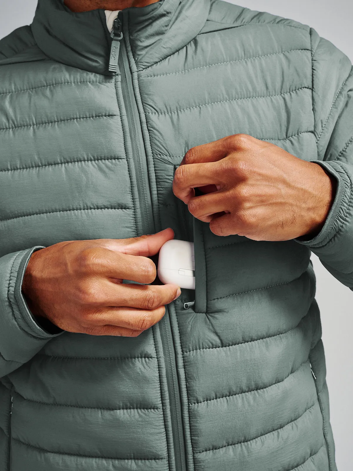 Response Packable Puffer Jacket