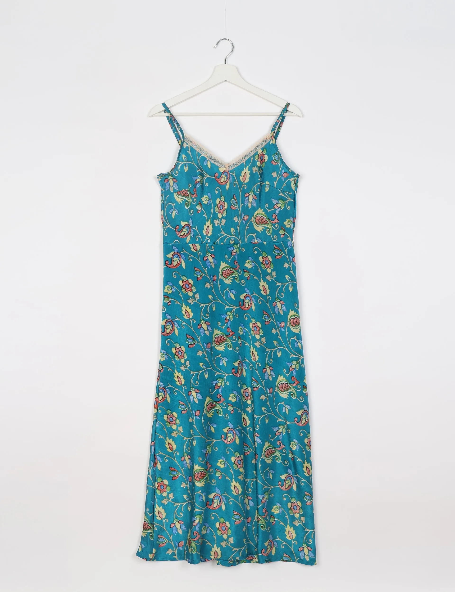STRAP DRESS