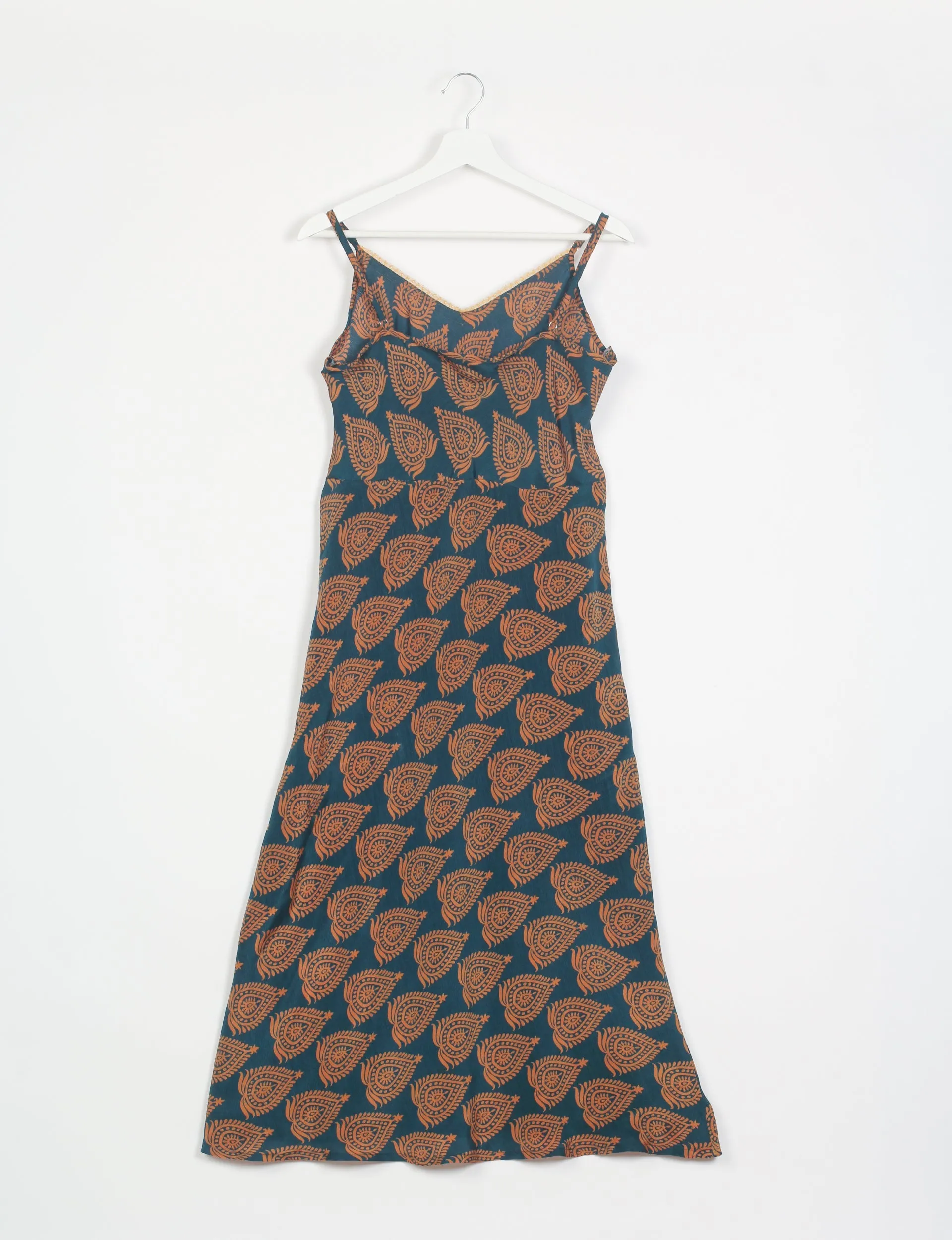 STRAP DRESS