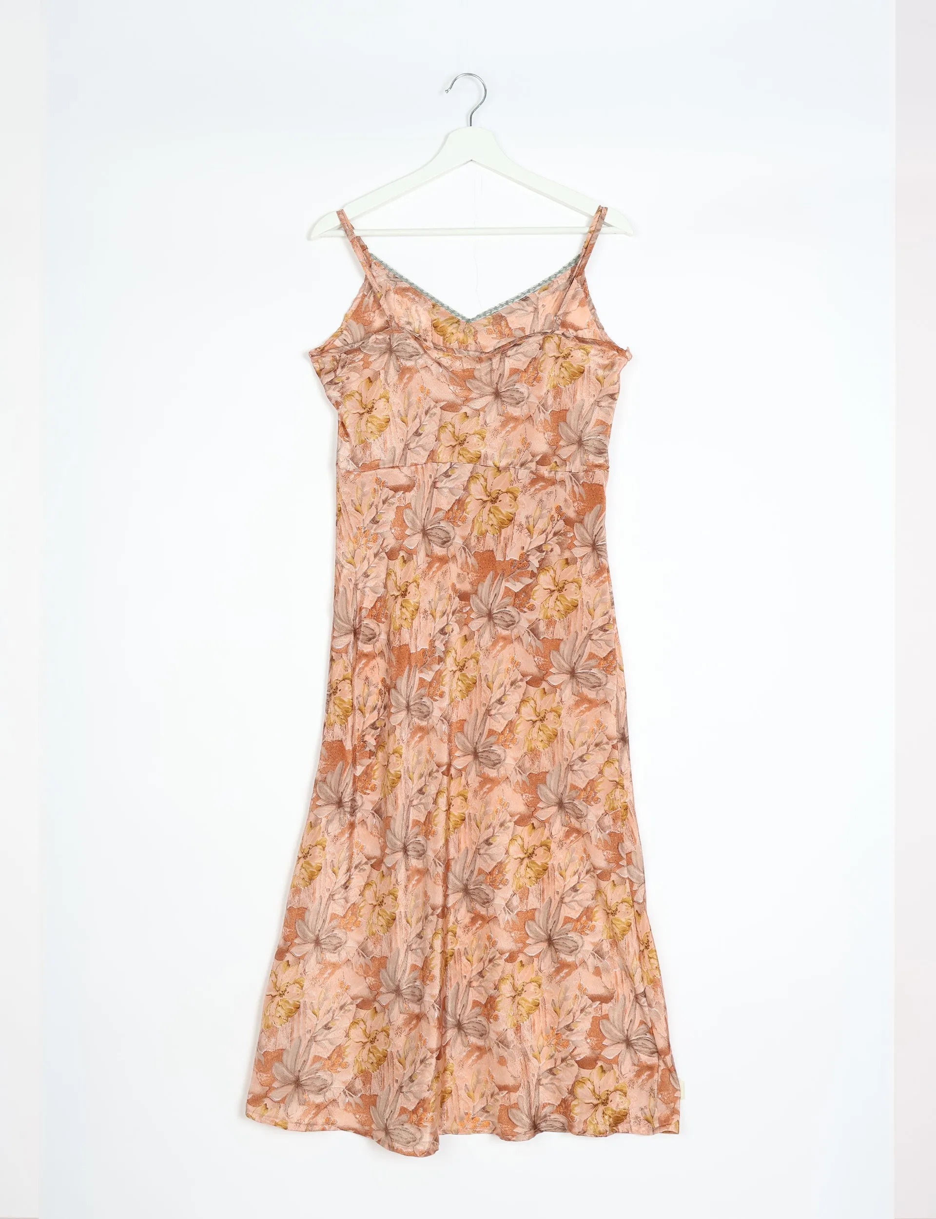STRAP DRESS
