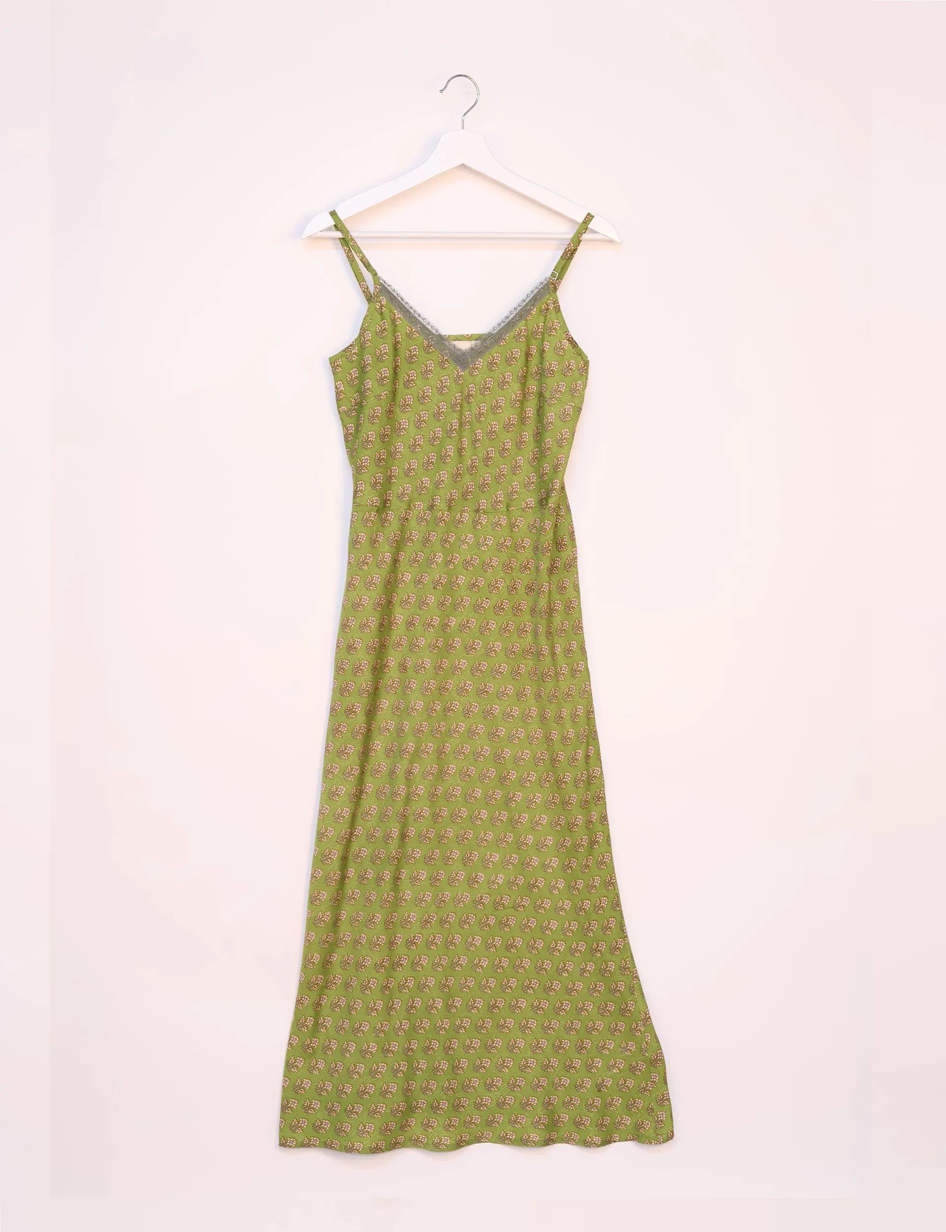 STRAP DRESS