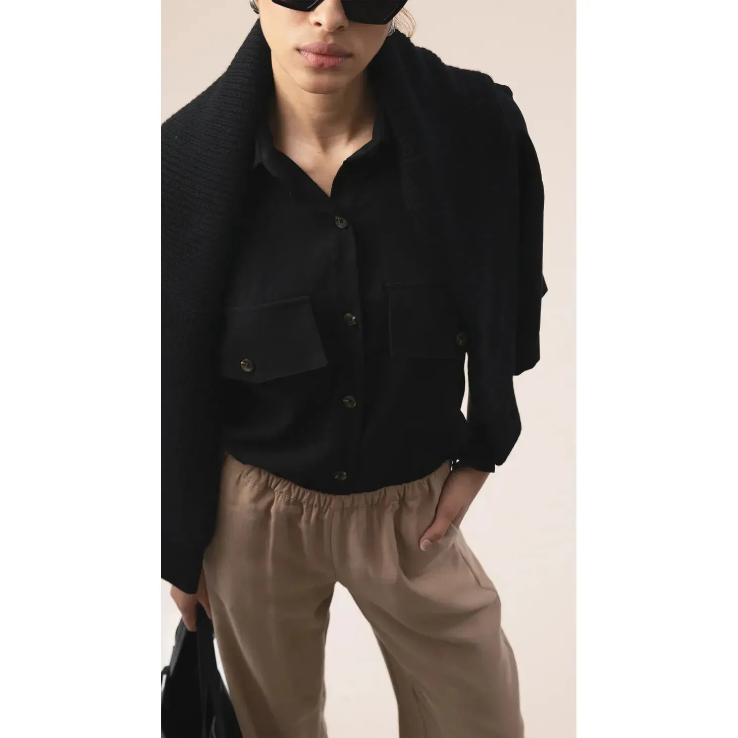 TRAVEL PANT