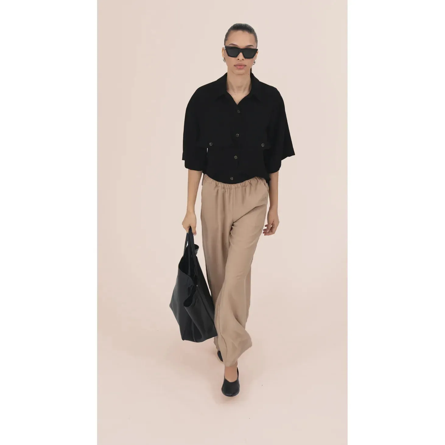 TRAVEL PANT
